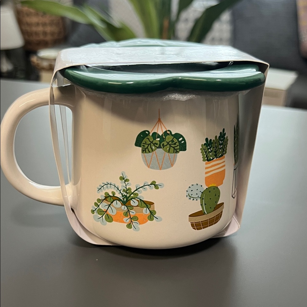 Green and White Plant Mug - Picture 4 of 4